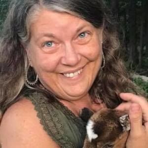 Meet your Posher, Kelley